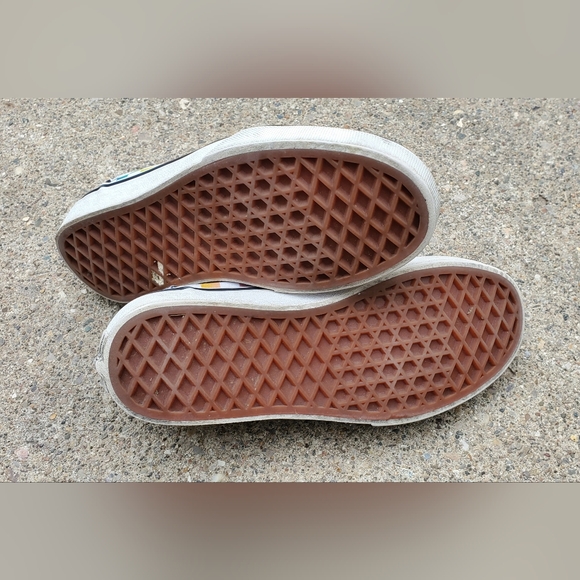 Vans Girls size 3 like new - Picture 3 of 4